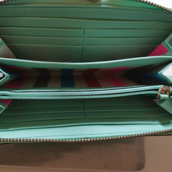 Kate Spade Tiffany Blue Wallet - Picture 4 of 4